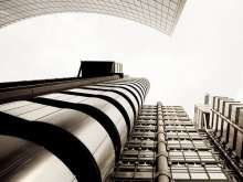 午后资金加速流入 机械设备流入逾24亿